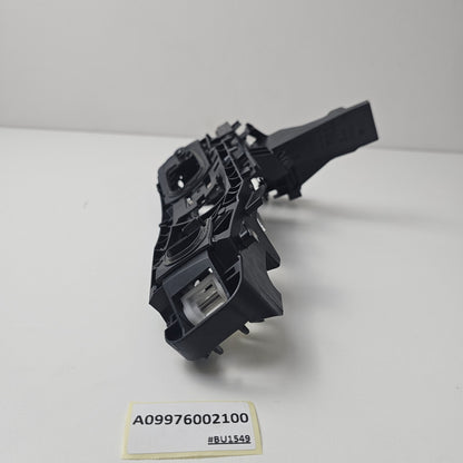 2015-2017 Mercedes-Benz GLC Door Handle Bracket Left A0997602100