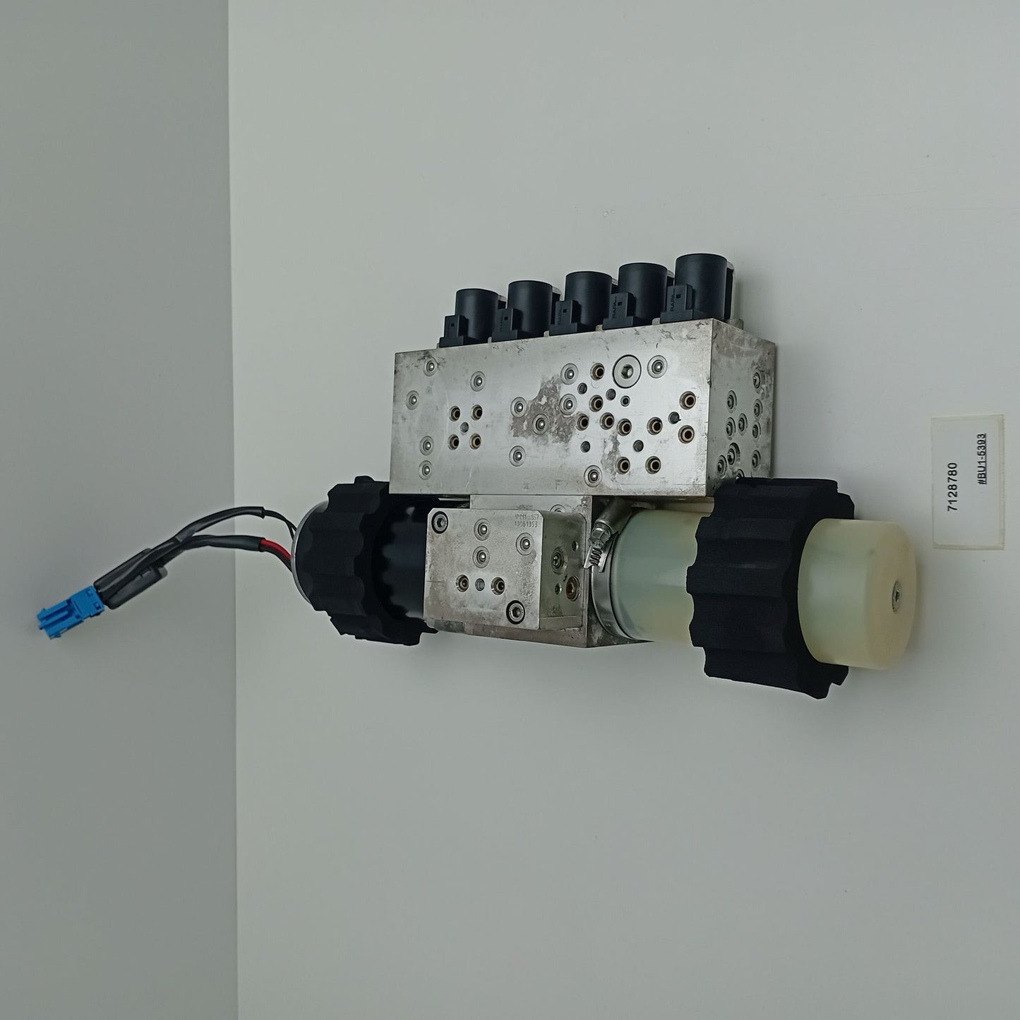 2007-2013 BMW 335i Convertible Top Hydraulic Pump Motor 7128780