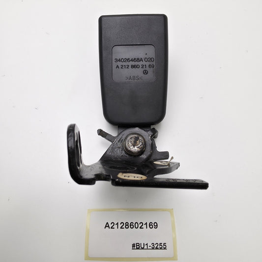 2010-2018 Mercedes-Benz E-Class Rear Seat Belt Buckle A2128602169
