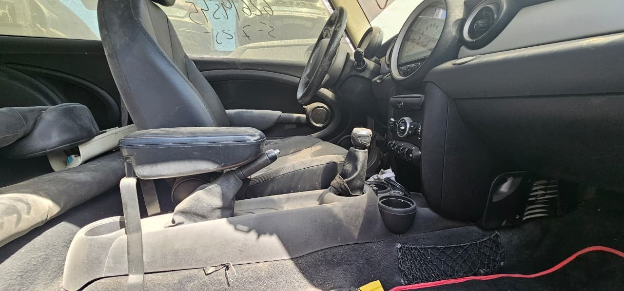 2011–2016 Mini Cooper Right Outer Instrument Panel Trim Used OEM 51452752906