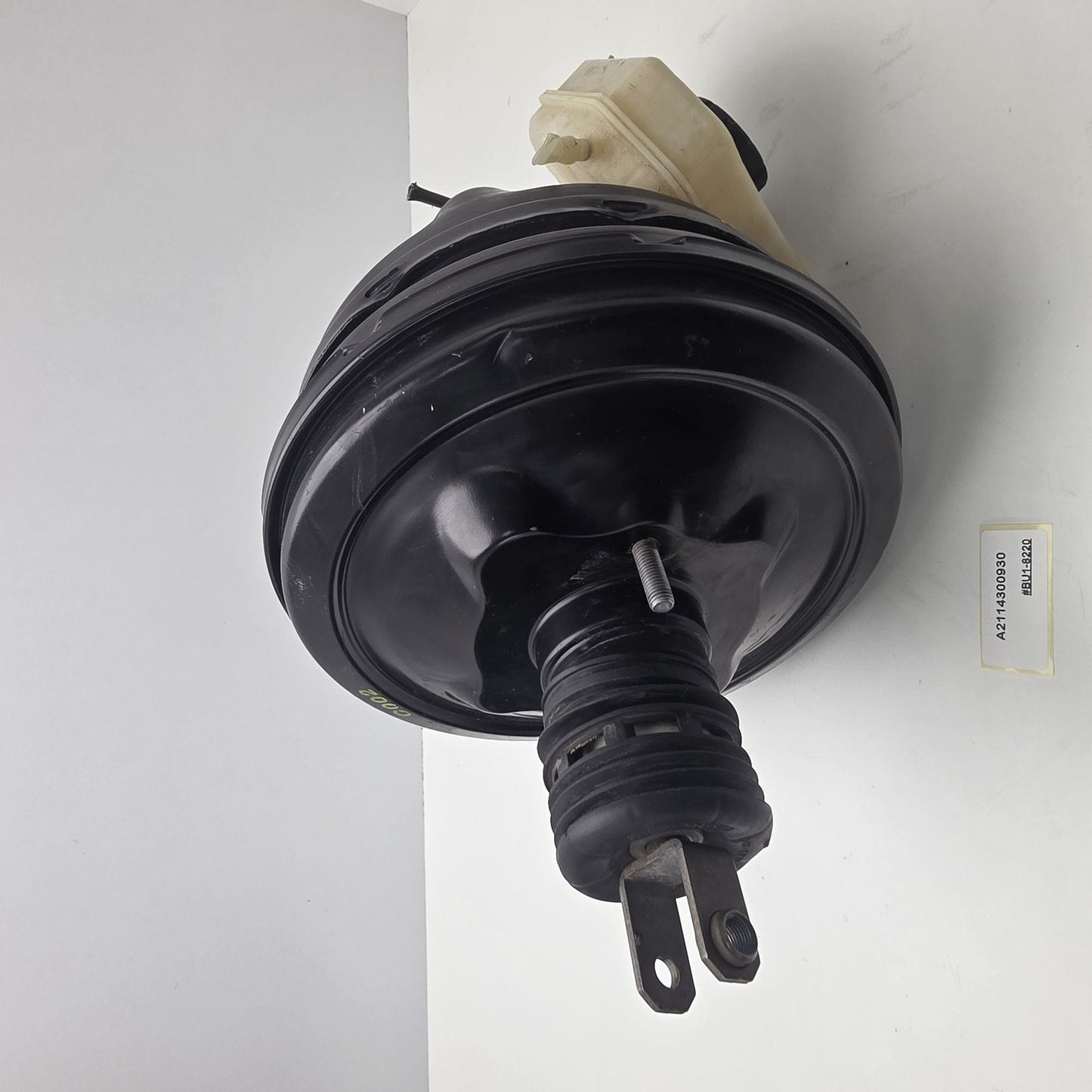 2009 Mercedes-Benz E63 AMG Brake Booster A2114300930