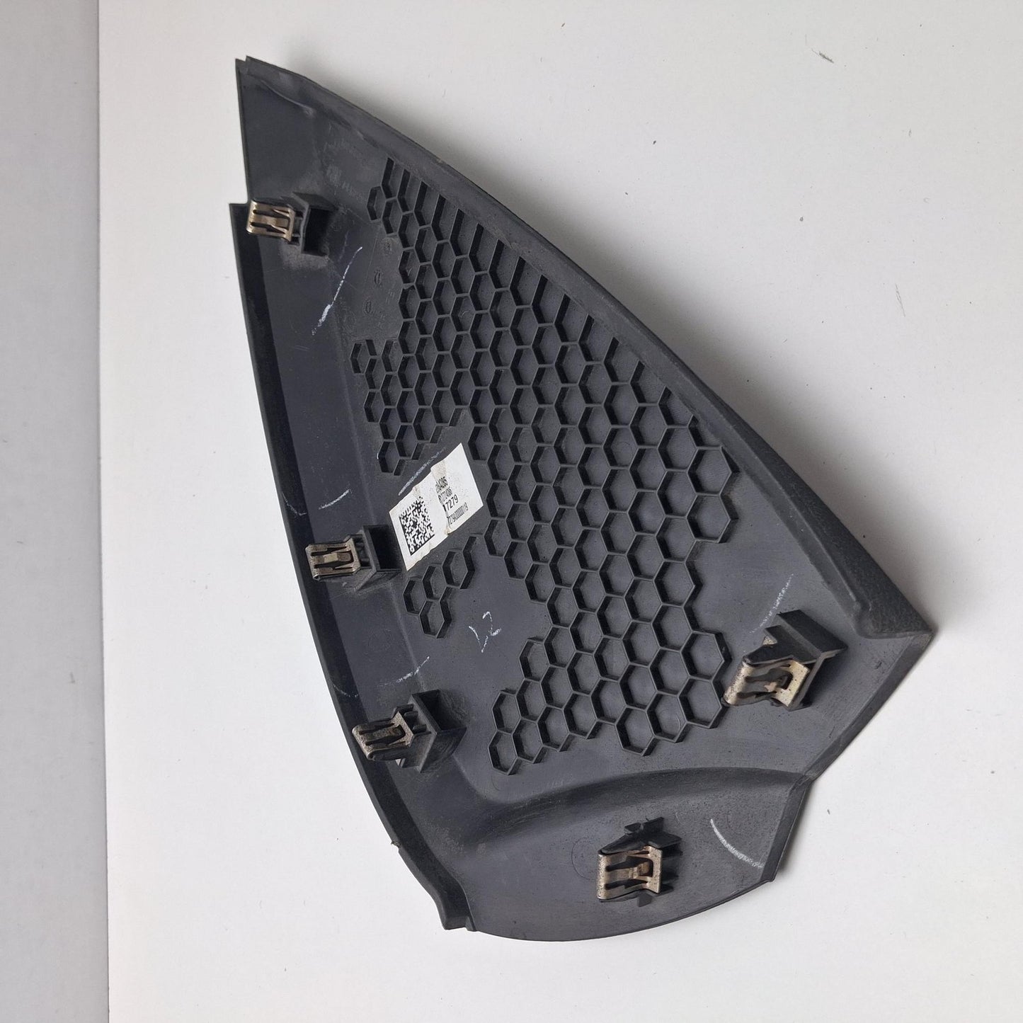 2014-2019 Cadillac CTS Instrument Panel Outer Trim Cover 105089644