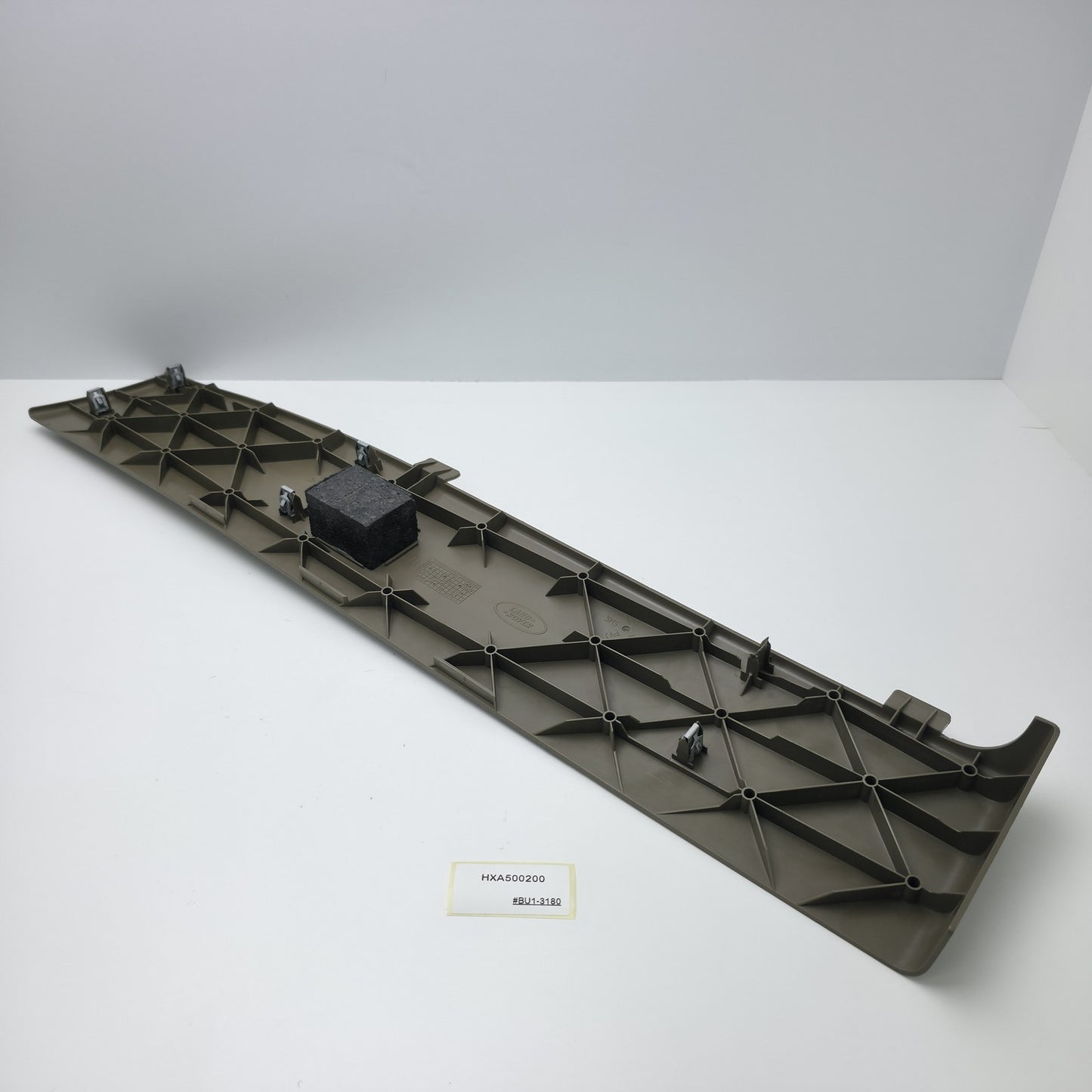 2005-2013 Land Rover Range Rover Sport L320 Trunk/Boot Trim Cover HXA500200