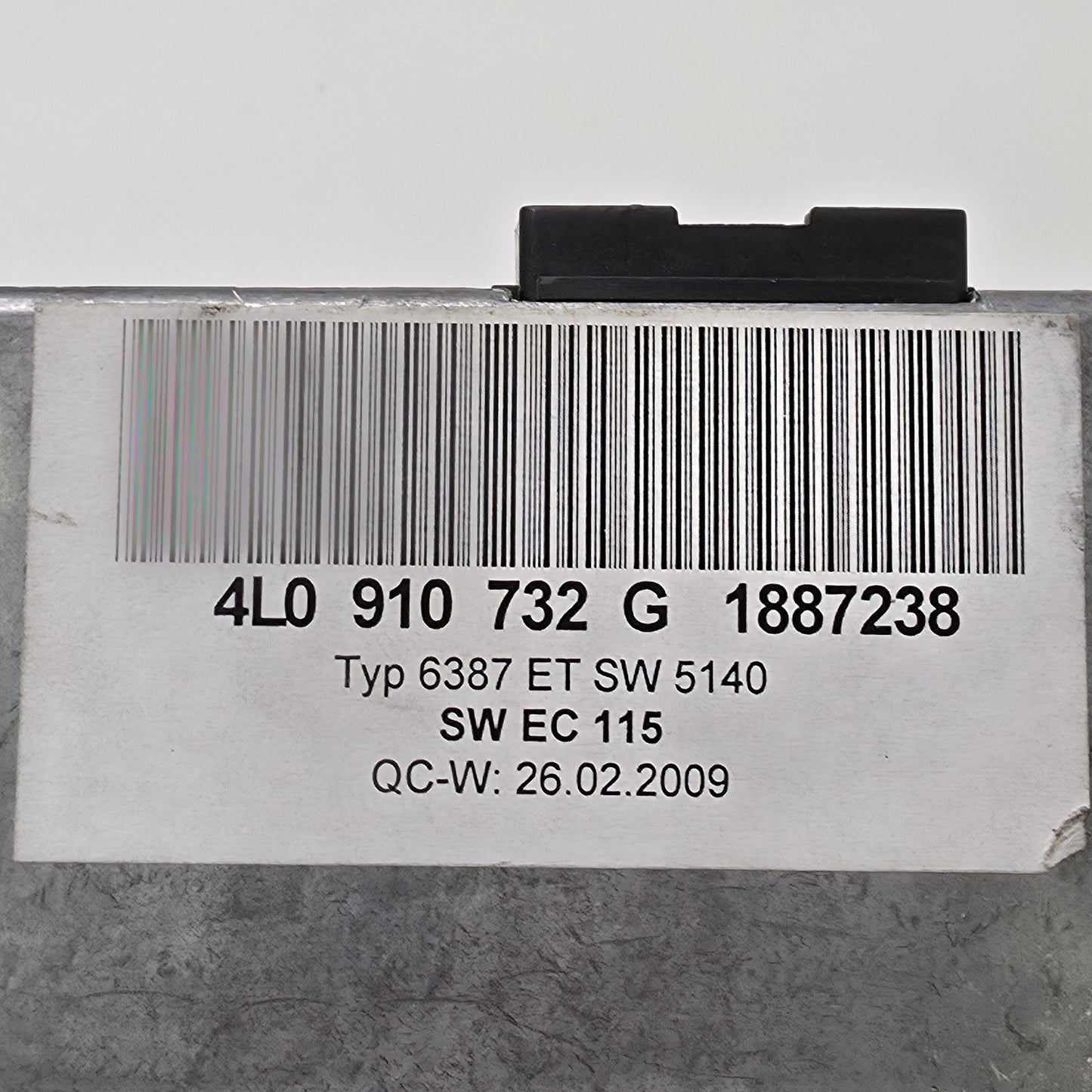 2006-2015 Audi Q7 MMI Control Unit 4L0910732G