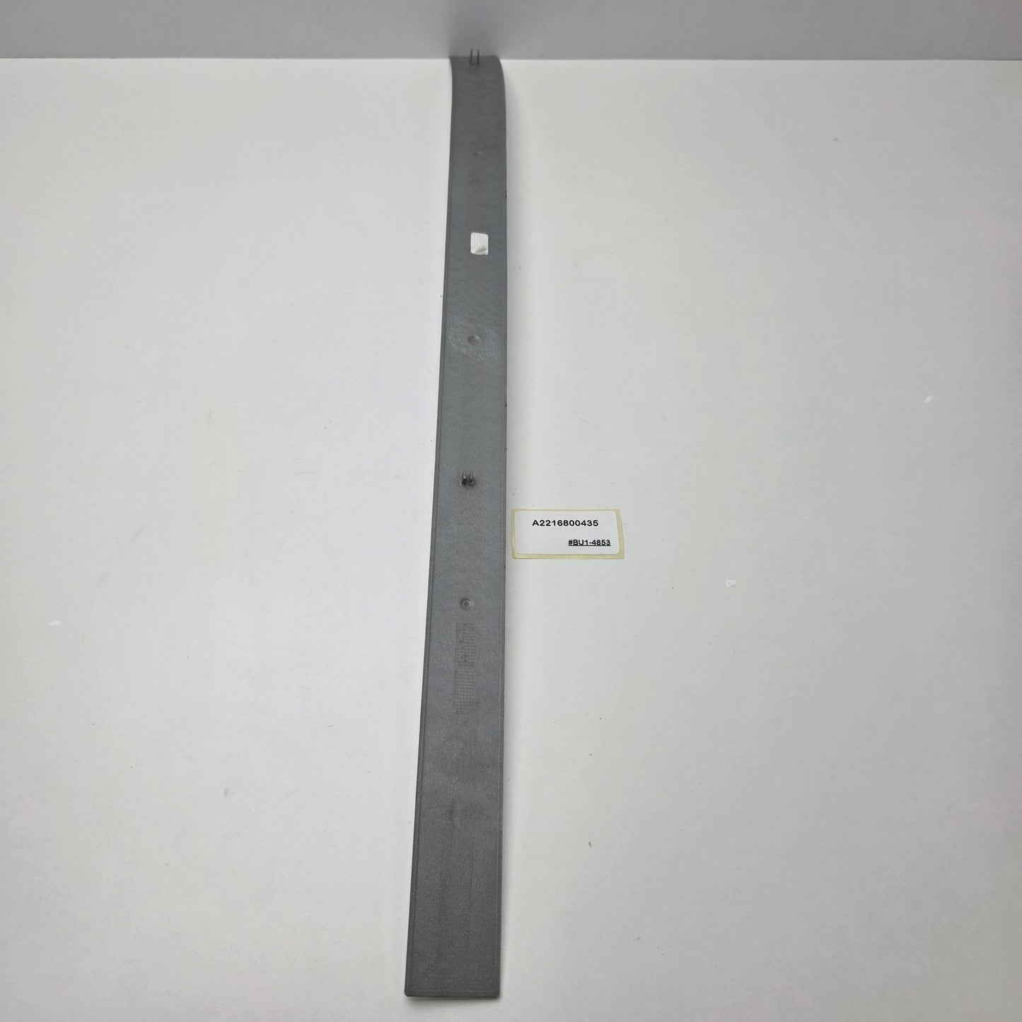 2005-2013 Mercedes-Benz S-Class Front Right Door Sill Cover A2216800435
