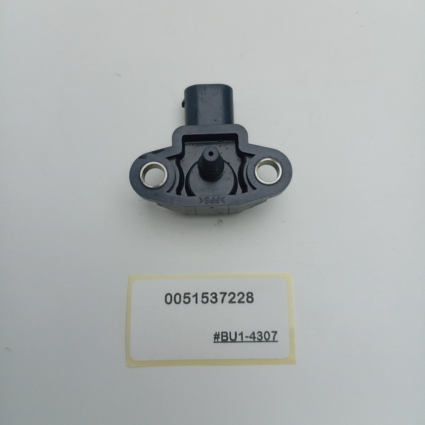2002-2007 Mercedes-Benz C230 Manifold Absolute Pressure Sensor 0051537228