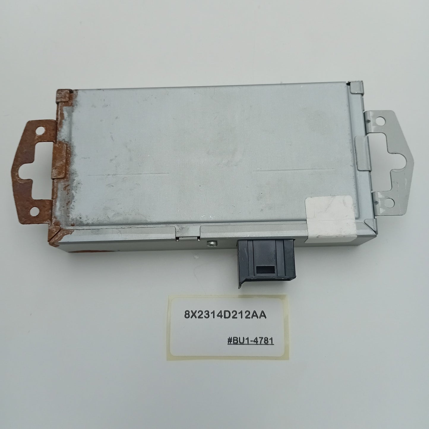 2008-2015 Jaguar XF Audio Connectivity Module 8X2314D212AA