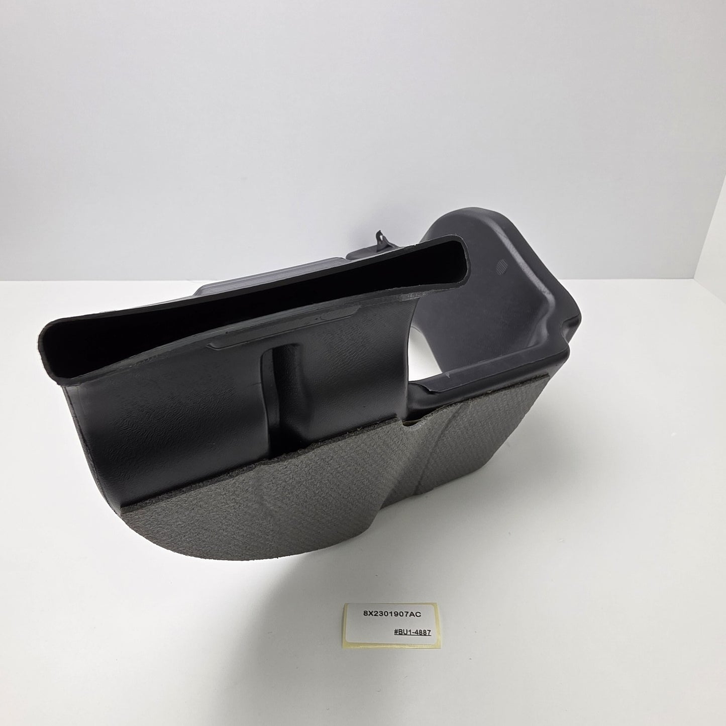 2007-2015 Jaguar XF FLOOR AIR INTAKE DUCT PIPE 8X2301907AC