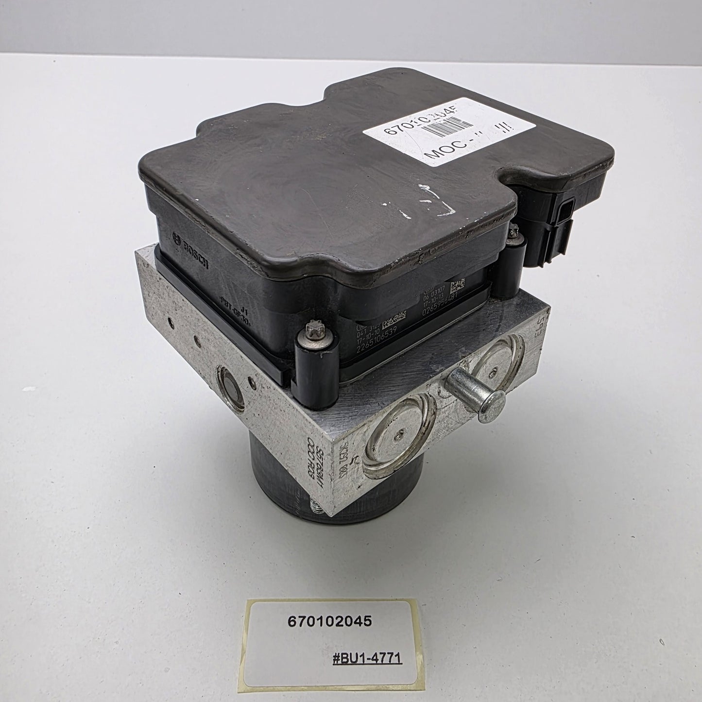 2017-2024 Maserati Ghibli ABS Anti Lock Brake Pump Module 670102045