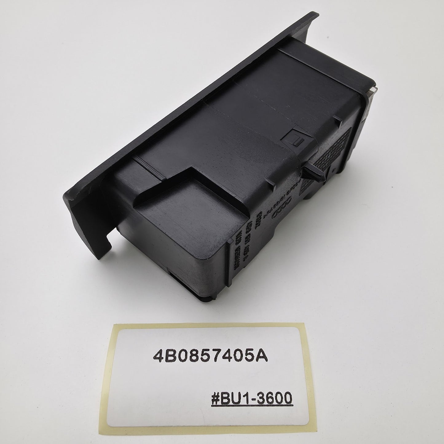 2001-2015 Audi Allroad ASHTRAY 4B0857405A