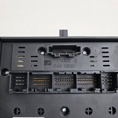 2011 Porsche Cayenne Climate Control Module 7P5907044T