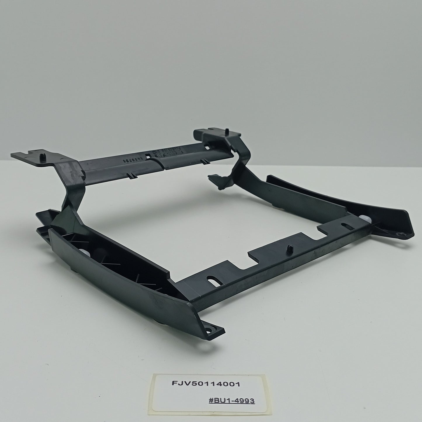 2008-2012 Land Rover Range Rover L322 REAR A/C HEATER CONTROL TRIM FJV50114001