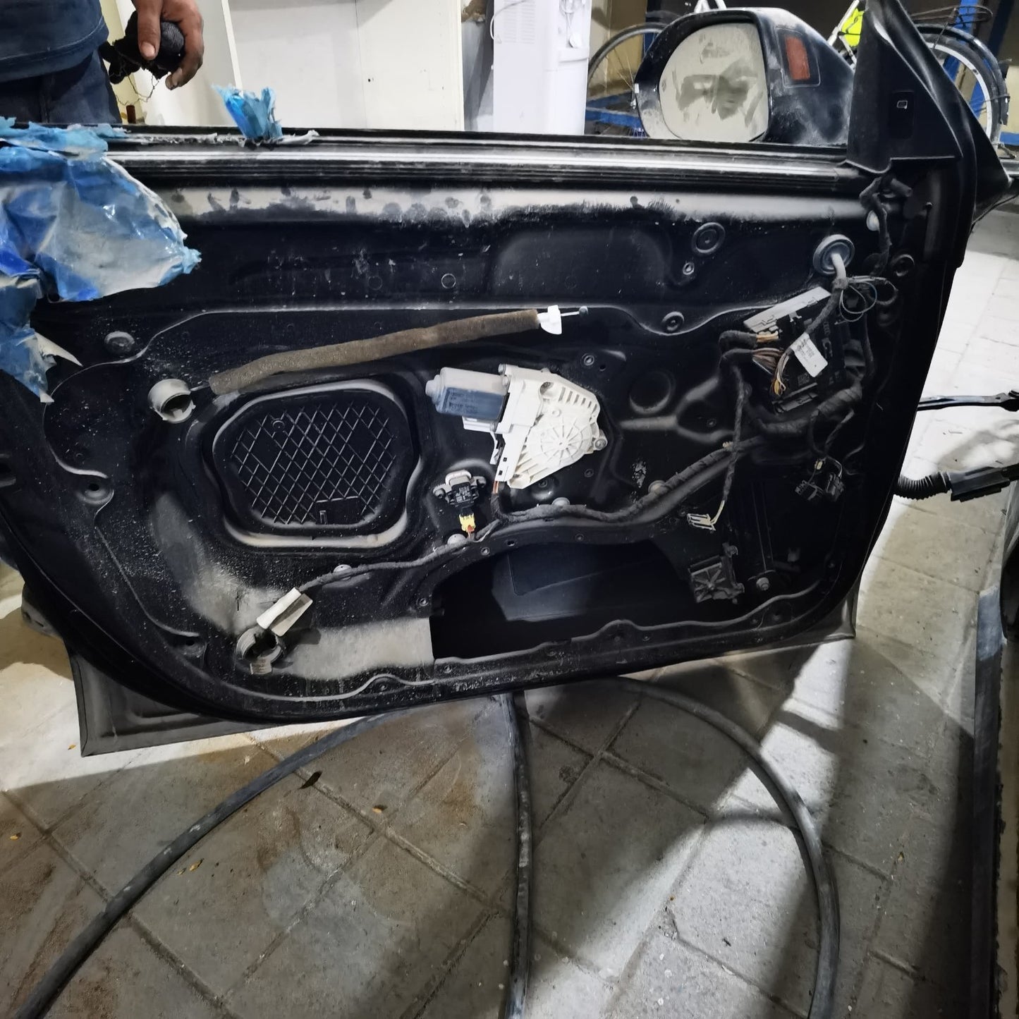 2012 Audi A7 Quattro Door Shell Used OEM 4G8831051A