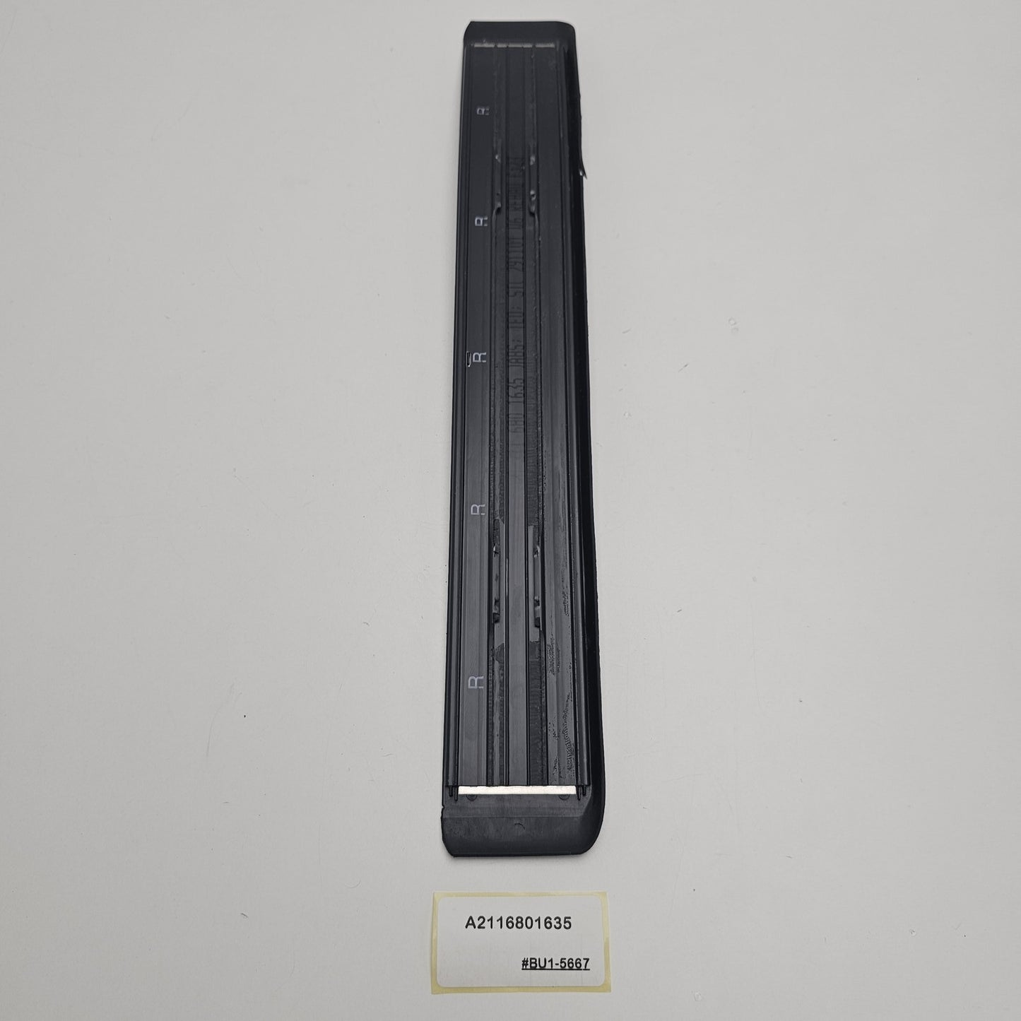 2002-2009 Mercedes-Benz E-Class Rear Door Sill Cover A2116801635