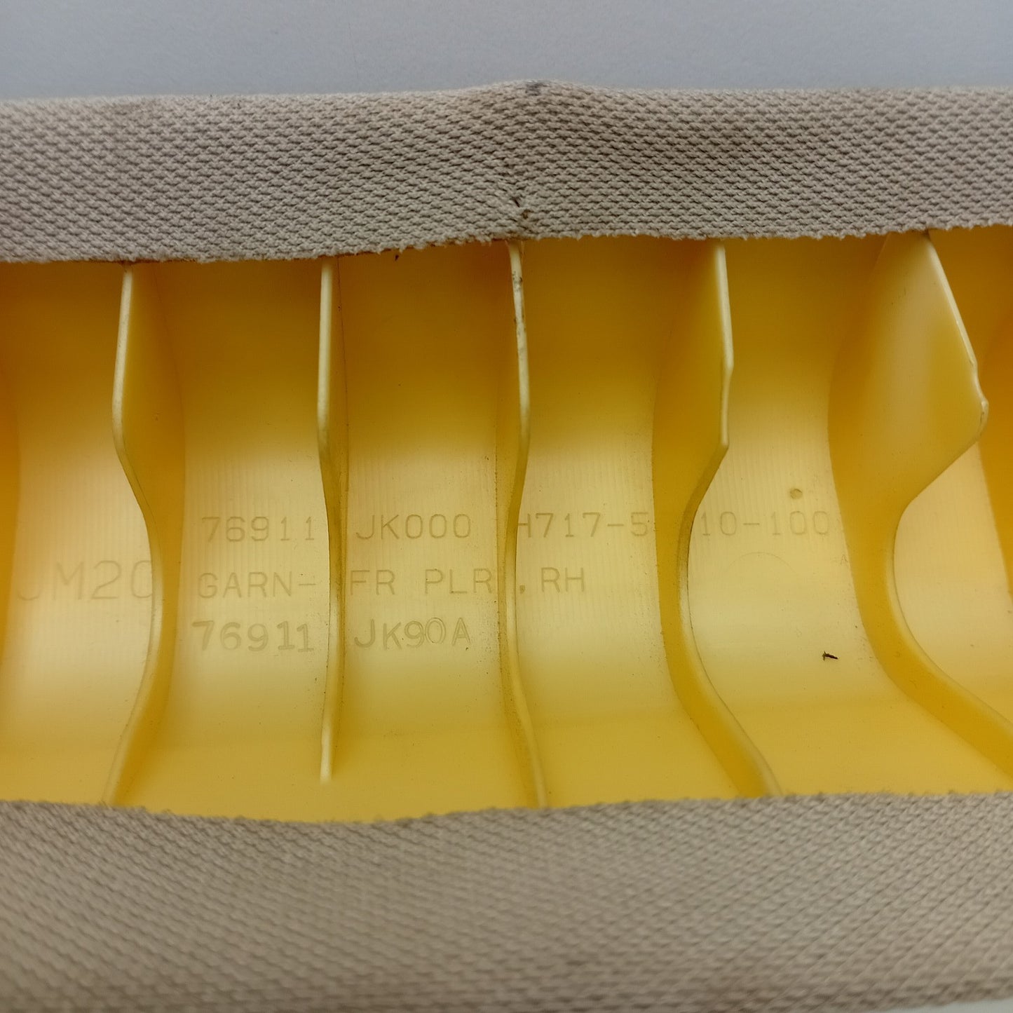 2007-2013 Infiniti G35 Front Pillar Garnish Assy RH 76911JK000