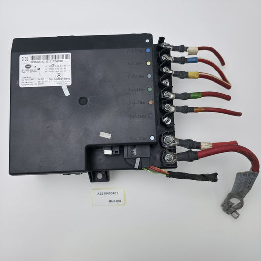 2007-2013 Mercedes-Benz CL550 Electric Power Supply Control Fuse Box A2215400401