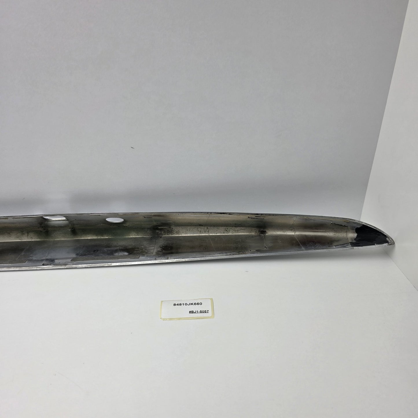 2007-2008 Infiniti G35 TRUNK LID FINISHER ASSY 84810JK660