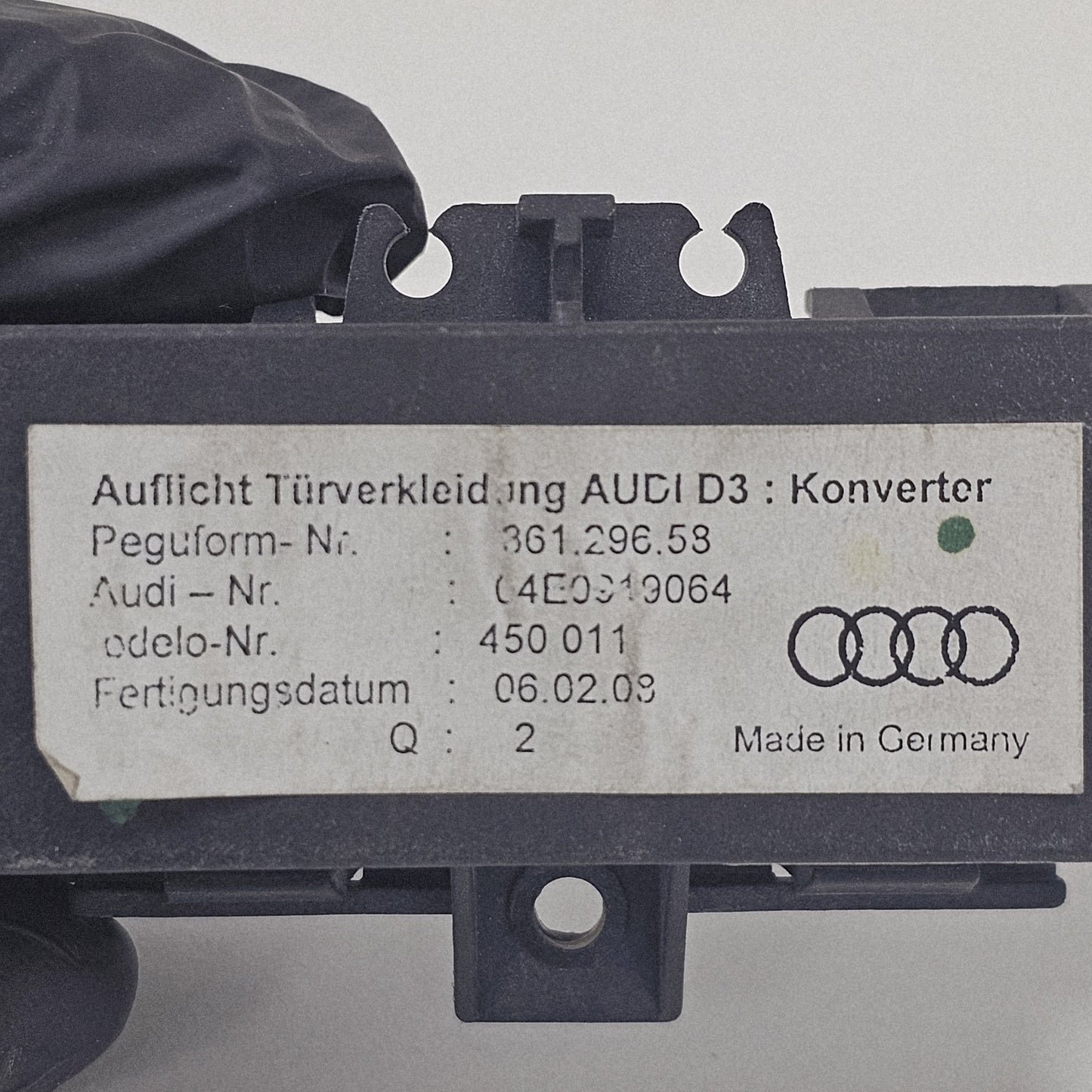 2003-2010 Audi S8 Door Control Module 4E0919064