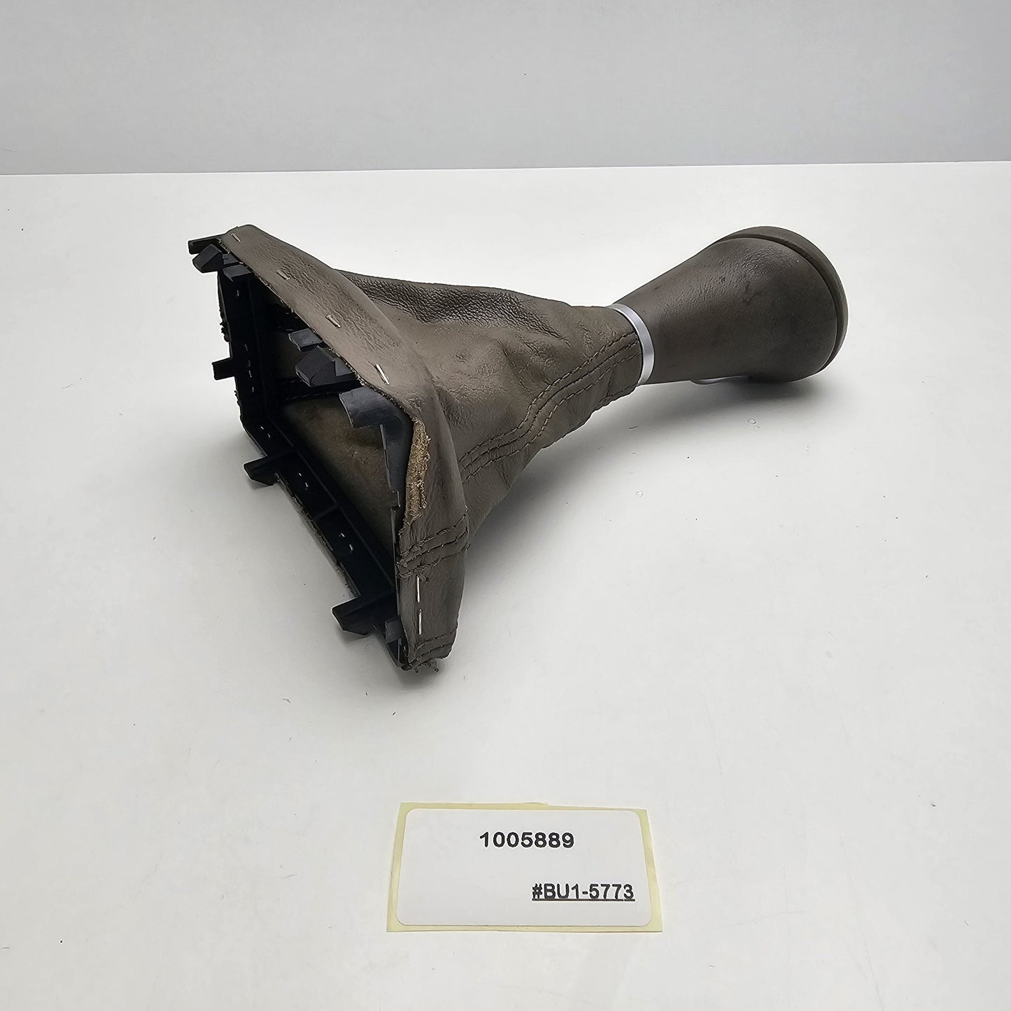 2007-2015 Audi Q7 Transmission Shifter Selector Knob 1005889