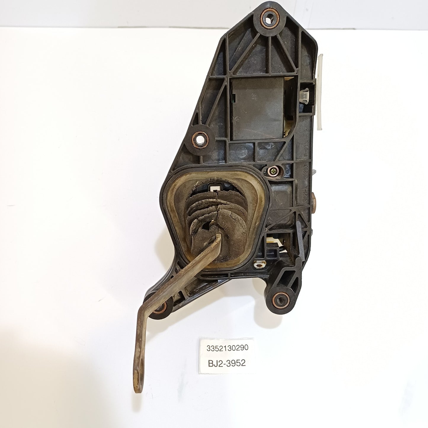 1998-2005 Lexus GS400 PLATE SUB-ASSY, SHIFT LEVER 3352130290
