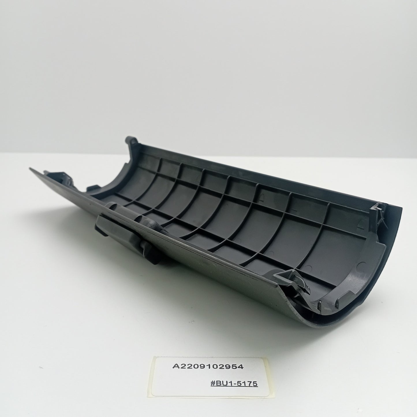 1998-2005 Mercedes S Class FRONT CENTER RIGHT SEAT COVER A2209102954