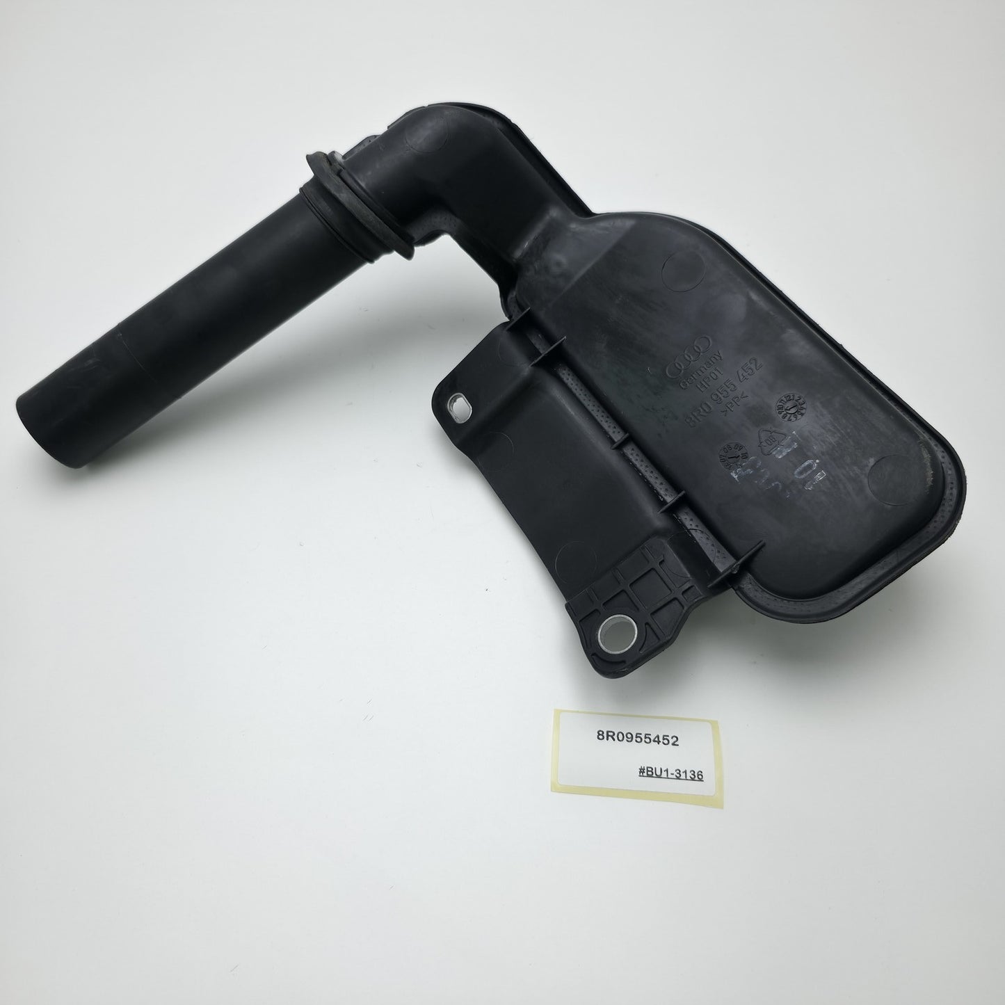 2009-2017 Audi Q5 Windshield Washer Fluid Reservoir Filler Neck 8R0955452