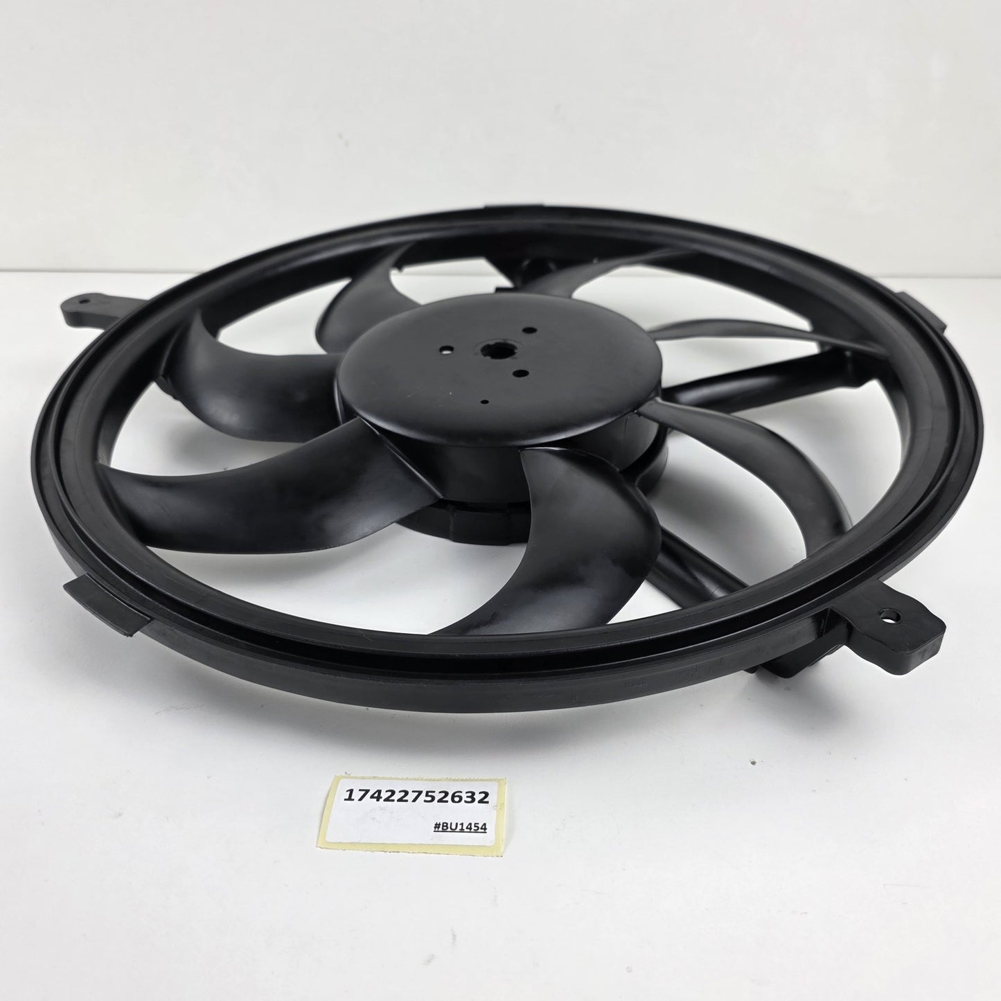 2007-2015 Mini Cooper S Radiator Cooling Fan Assembly 17422752632