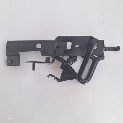 11-12 BENTLEY CONTINENTAL GT Rear Right Seat Belt Guide Bracket 3W8880304