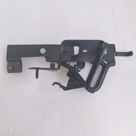 11-12 BENTLEY CONTINENTAL GT Rear Right Seat Belt Guide Bracket 3W8880304