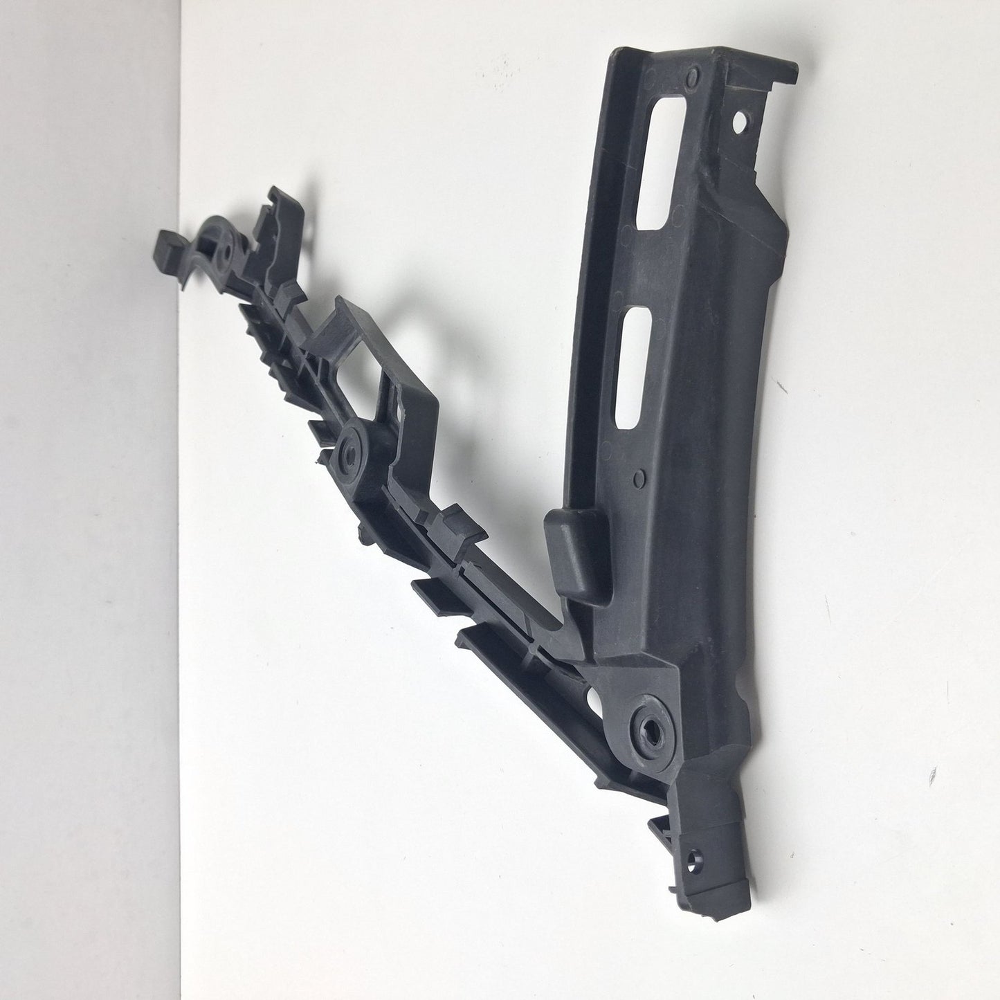 2006-2013 Land Rover Range Rover Sport Rear Bumper Mounting Bracket AH3217A881