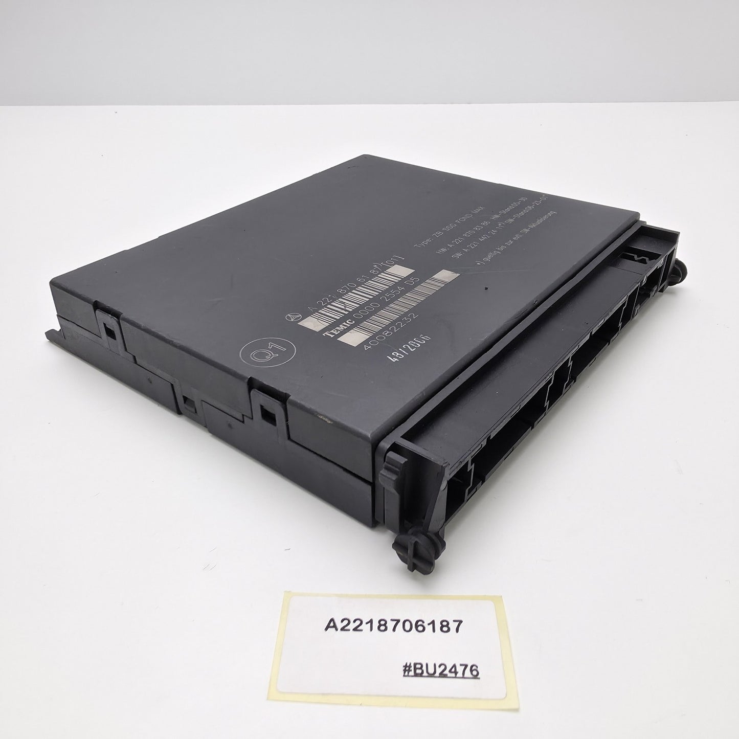 2005-2014 Mercedes-Benz S-class W221 Rear Seat Control Module A2218706187