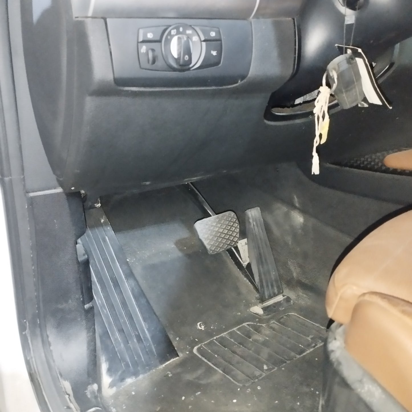 2012 BMW X6 Right Lateral Trim Panel Used OEM 51456972422