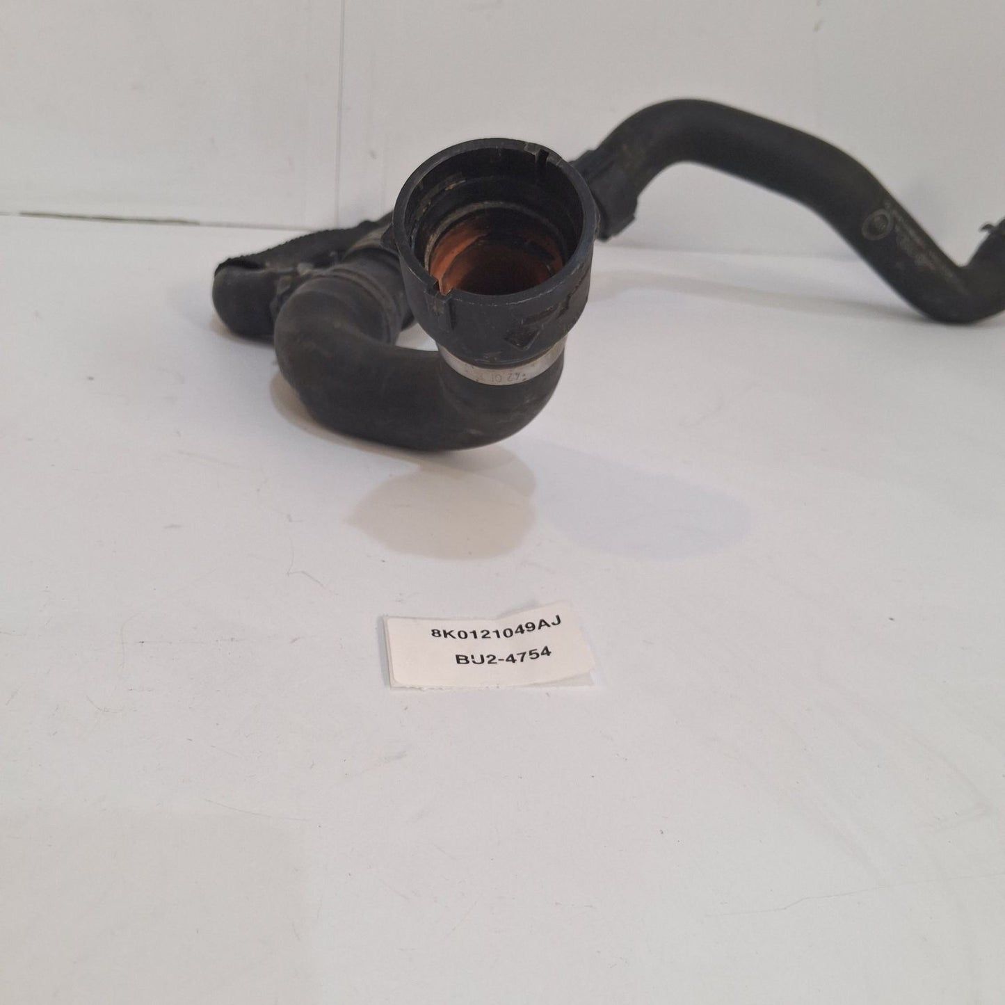 2009-2017 Audi A4 Lower Radiator Coolant Hose 8K0121049AJ