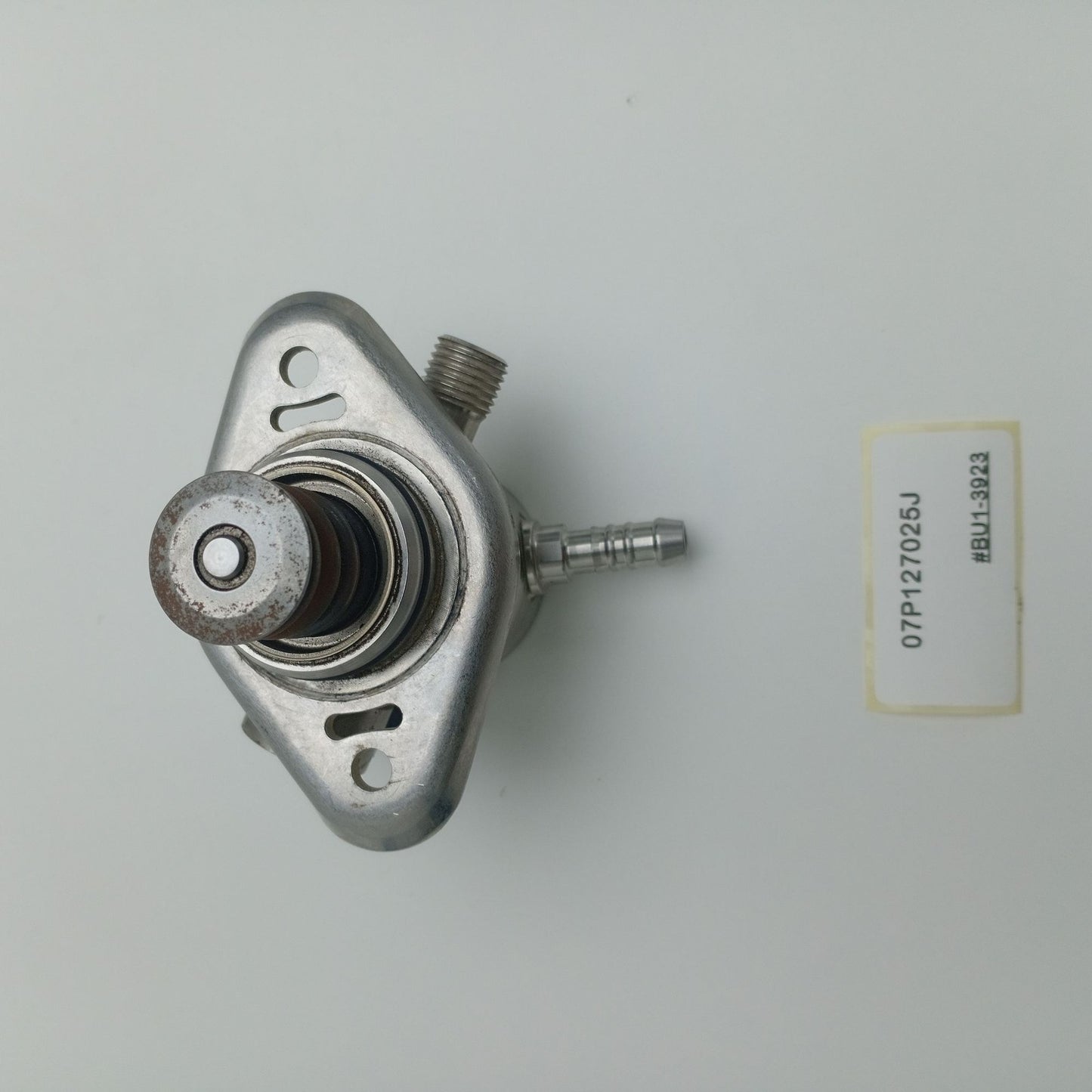 2010-2018 Bentley Continental HIGH PRESSURE PUMP 07P127025J