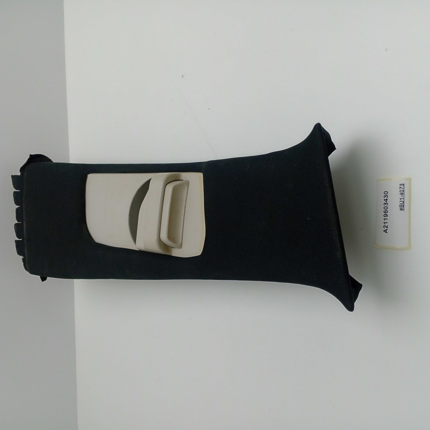 2004-2011 Mercedes-Benz CLS RIGHT B PILLAR SEAT BELT TRIM A2116903430