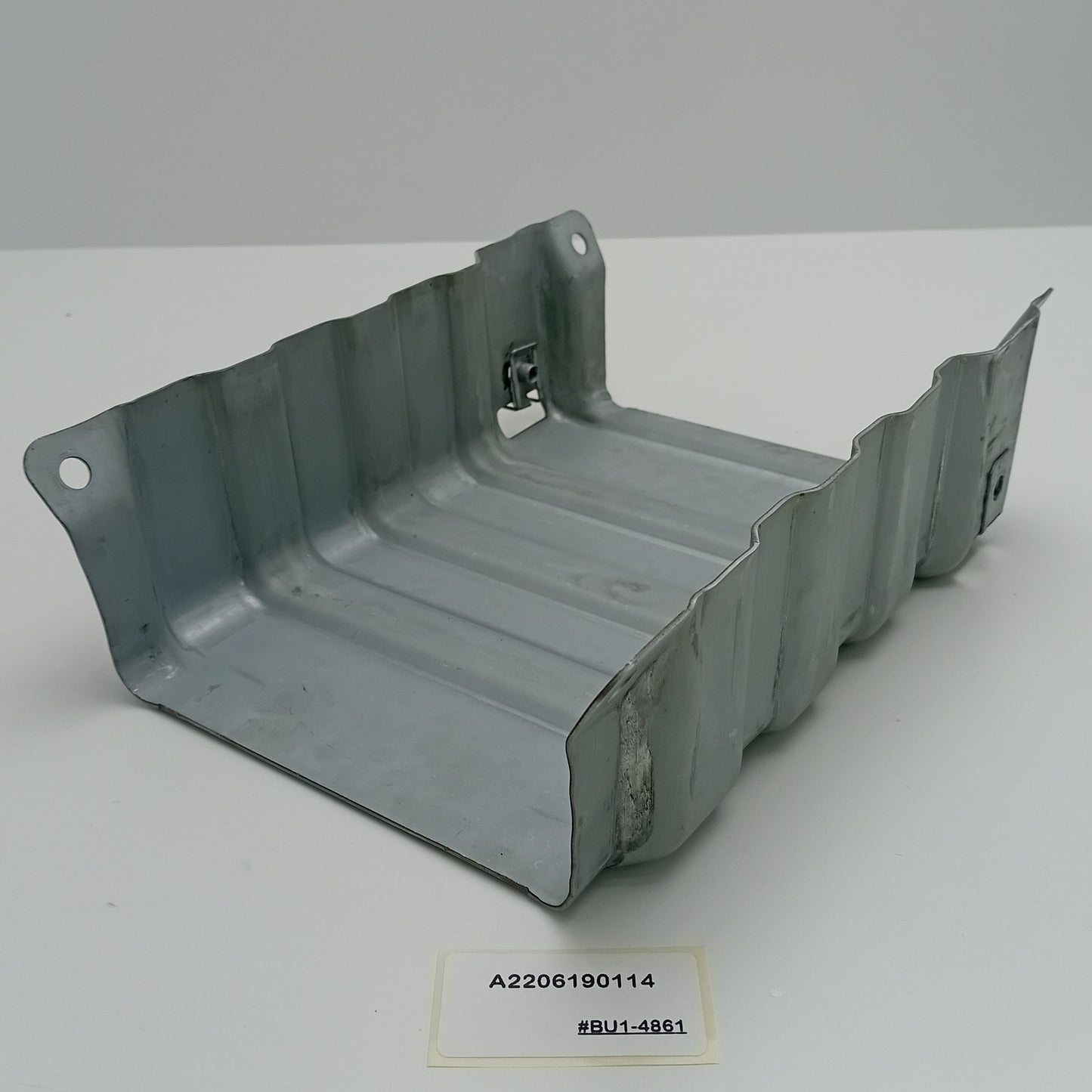 1998-2006 Mercedes-Benz S-Class W220 Center Console Bracket A2206190114