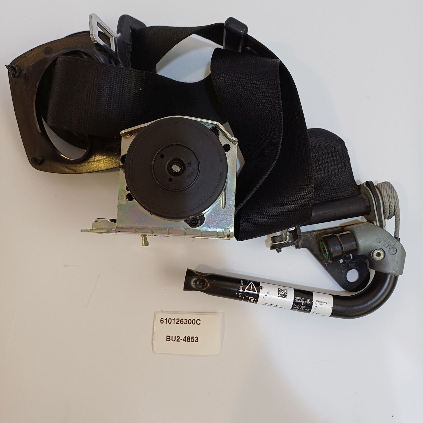 2009-2016 BMW 5 F11 Front Left Seat Belt 610126300C