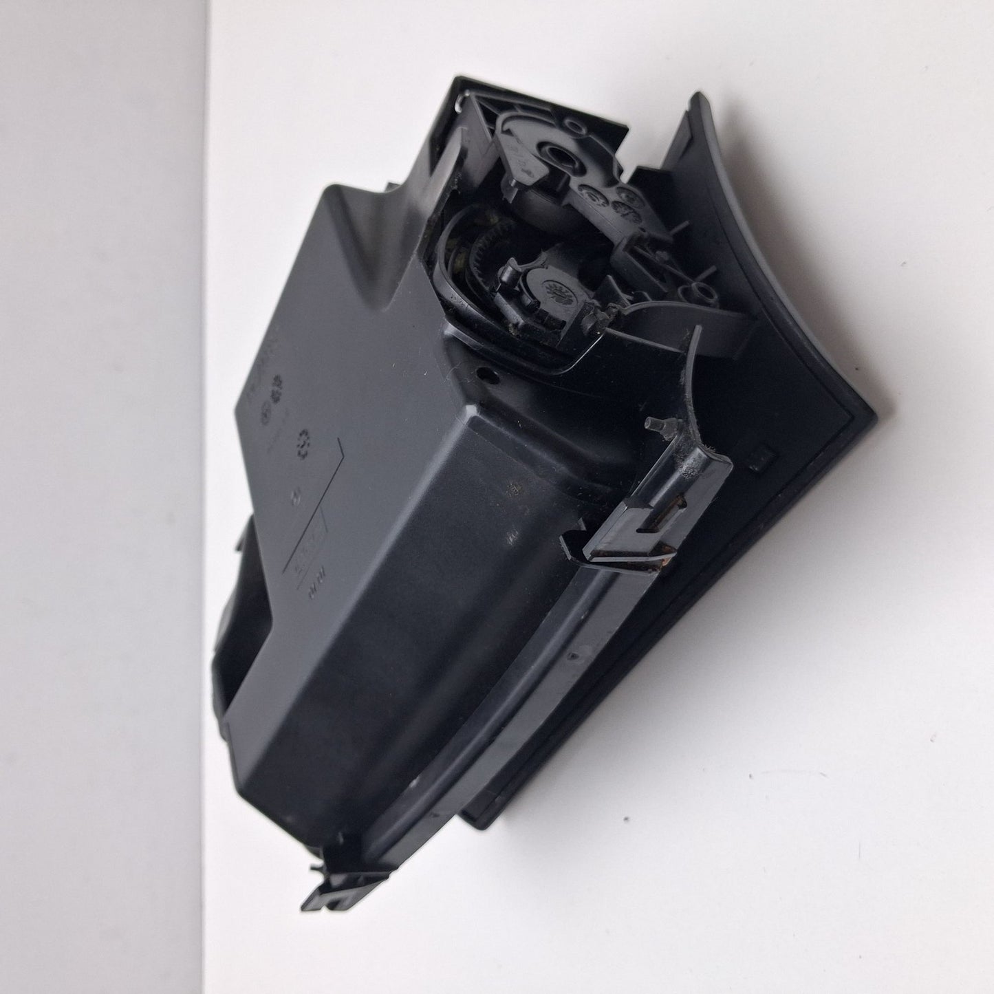 2002-2004 Mercedes-Benz E Ashtray A2118101330Q4