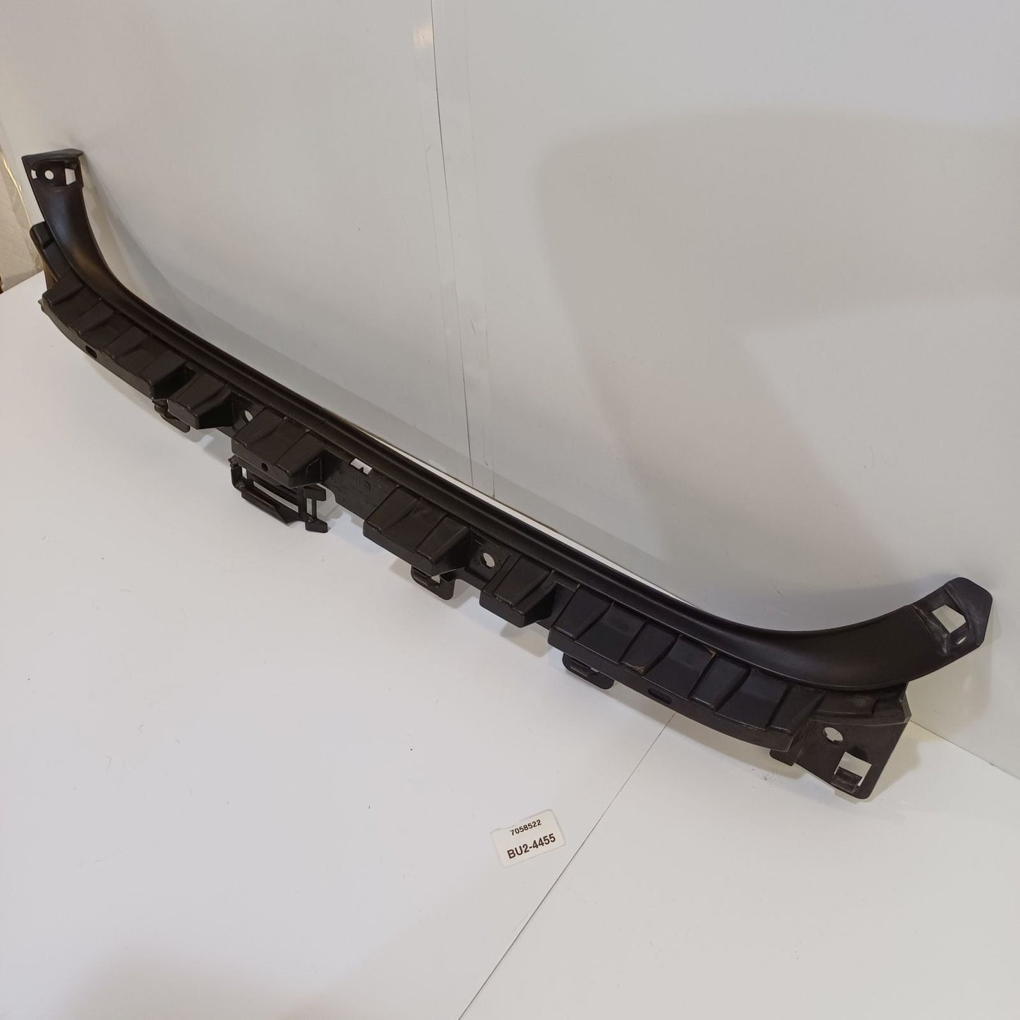 2008-2012 BMW E90 Rear Bumper Center Support Bracket 7058522