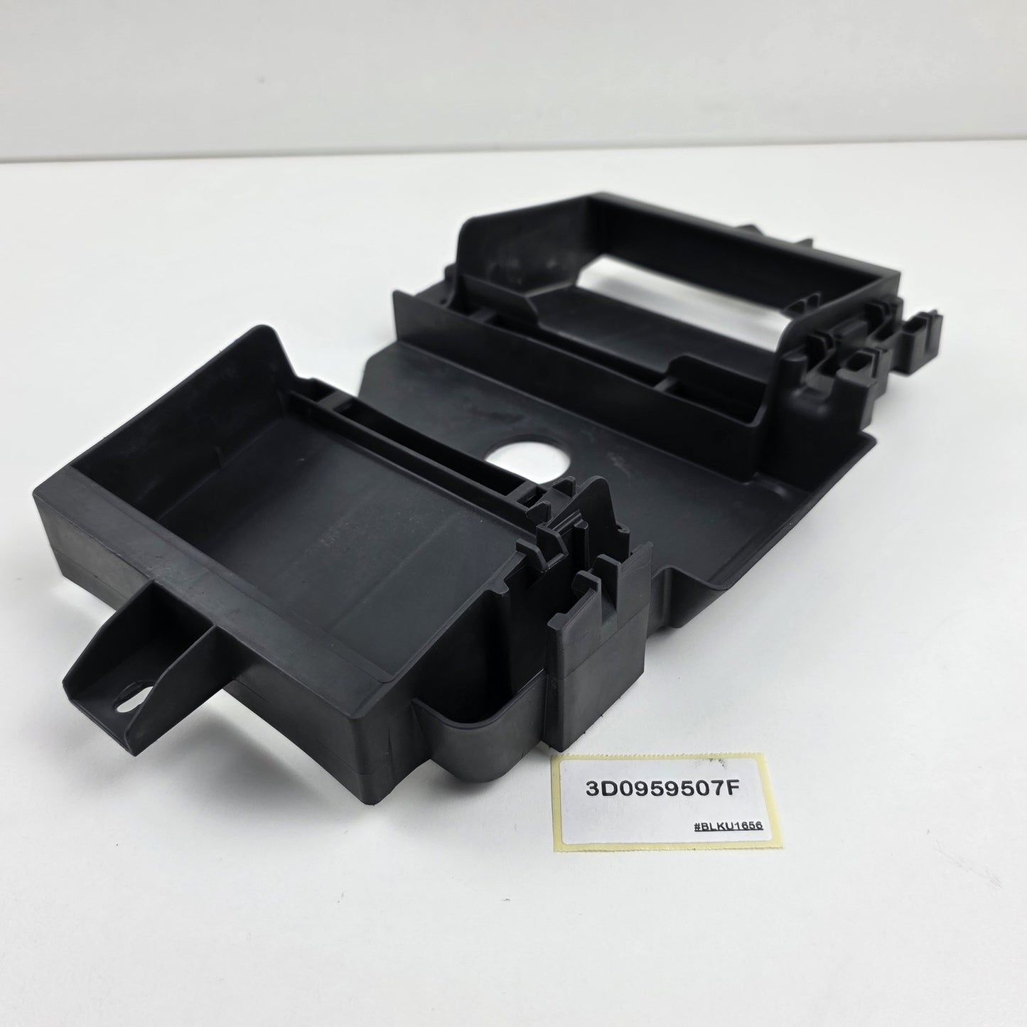 2003-2018 Bentley Continental GT ECU Mount Bracket 3D0959507F