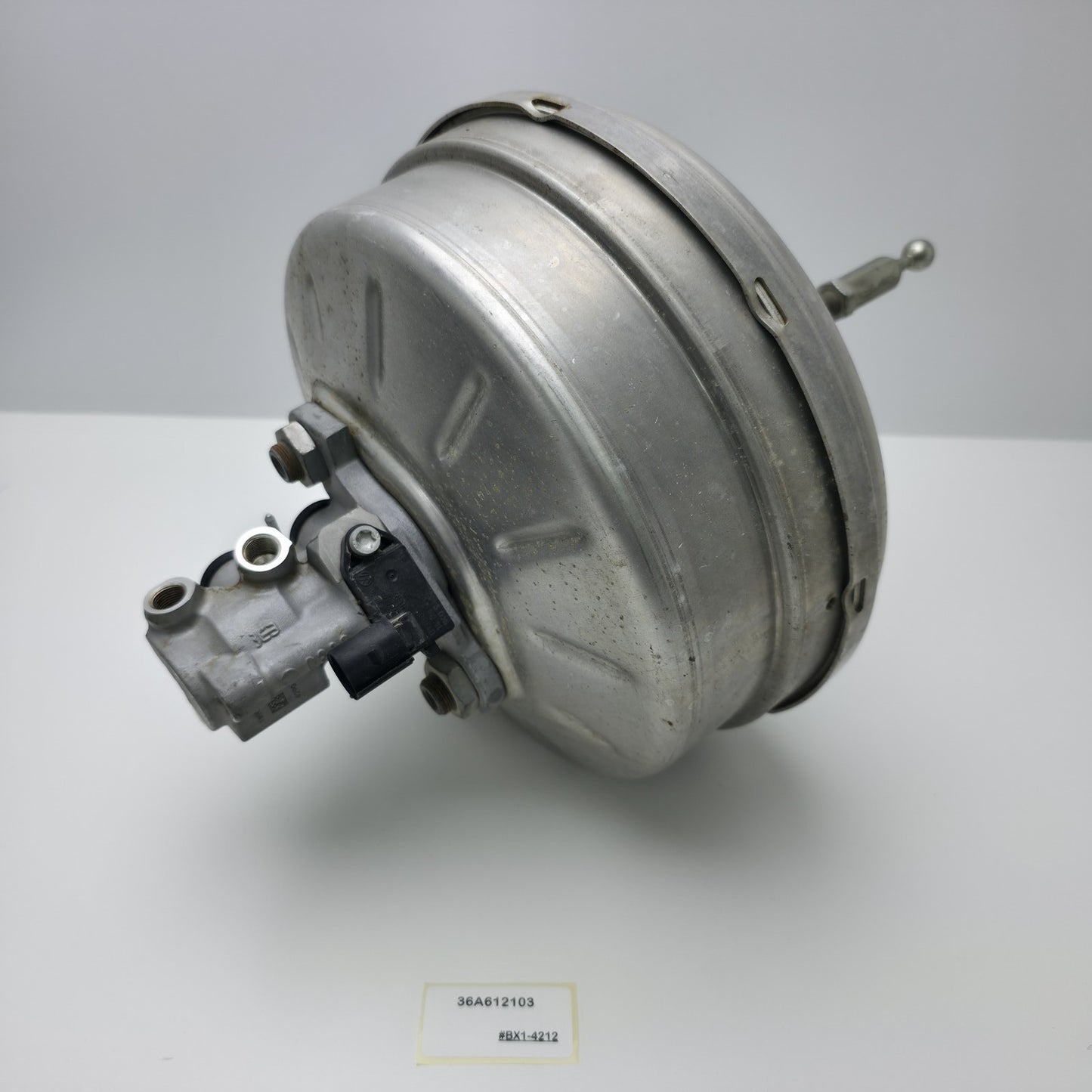 2016-2020 Bentley Bentayga POWER BRAKE BOOSTER 36A612103