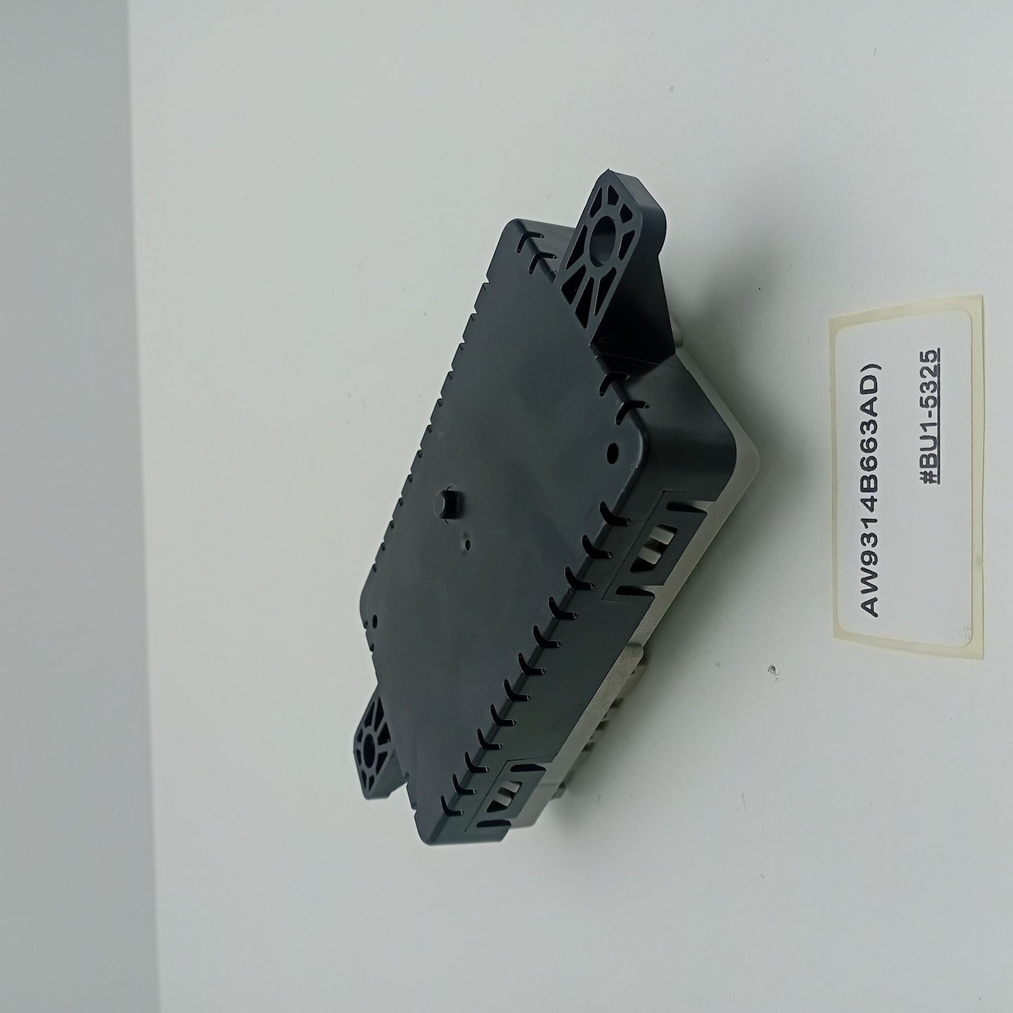 2002-2012 Land Rover Range Rover Seat Temp Control Module AW9314B663AD