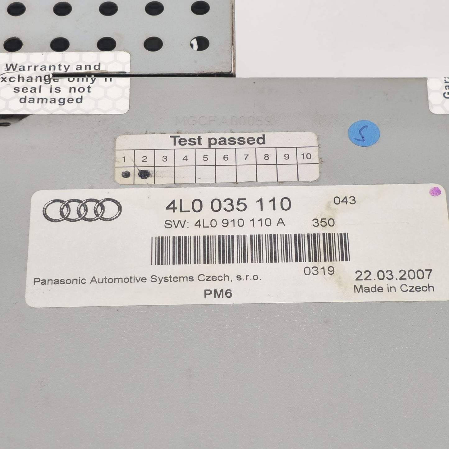 2007-2009 Audi A6 CD Disc Changer Receiver Unit 4L0035110