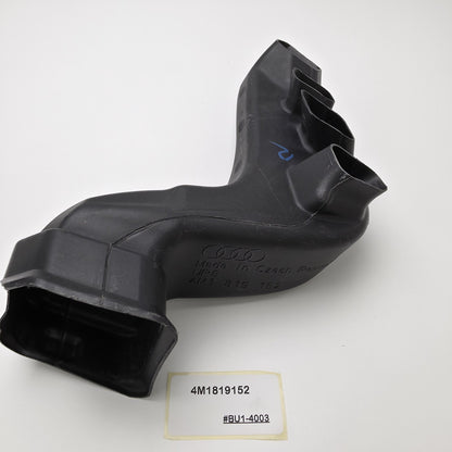 2017-2019 Bentley Bentayga Instrument Panel Air Duct Front Rear Lower 4M1819152