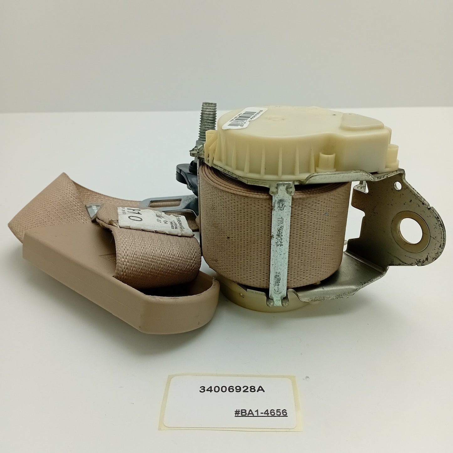 2007-2014 Chevrolet REAR RIGHT DRIVER SIDE SEAT BELT 34006928A