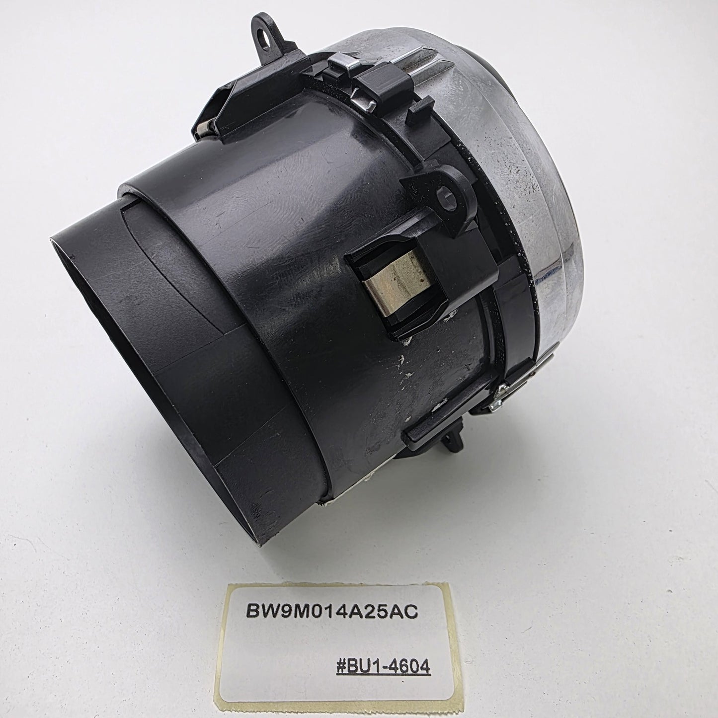 2010-2019 Jaguar XJ Rear Left Driver Side Console Air Vent BW9M014A25AC