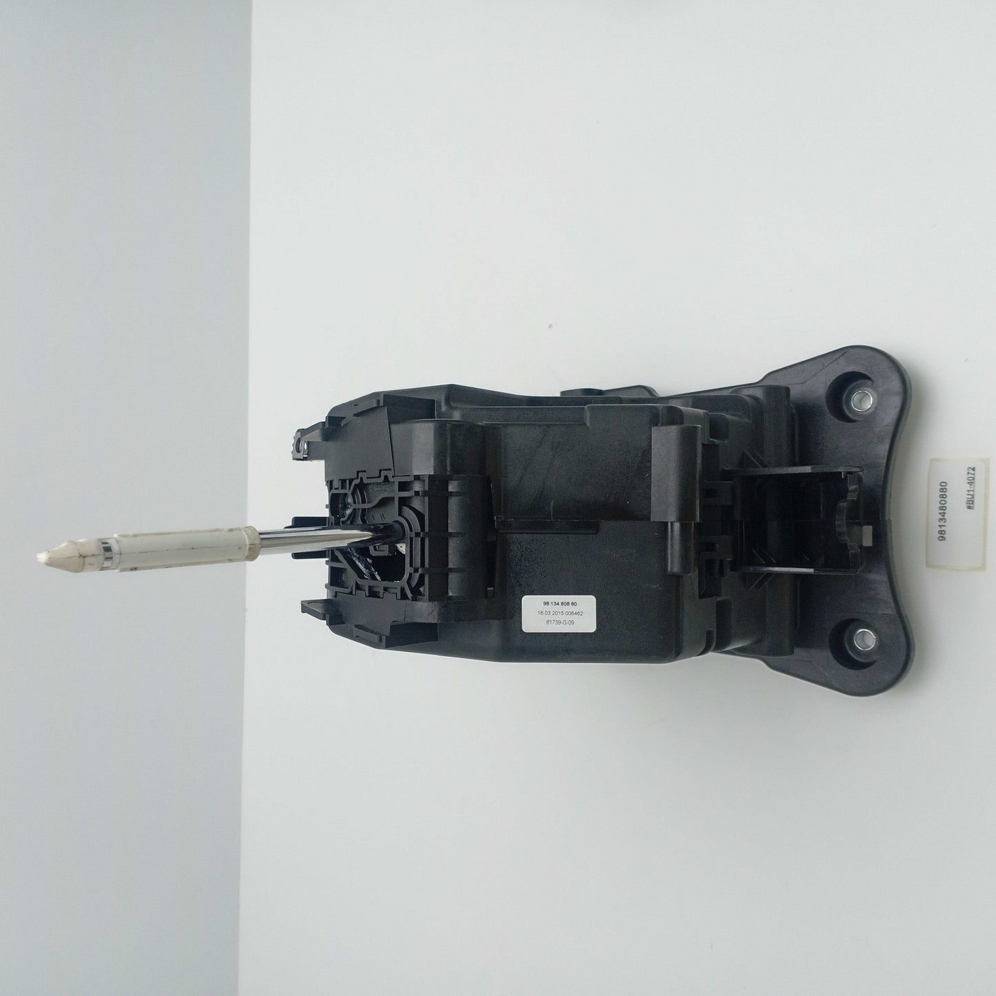 2011-2017 Citroen DS5 SHIFTER LEVER 9813480880