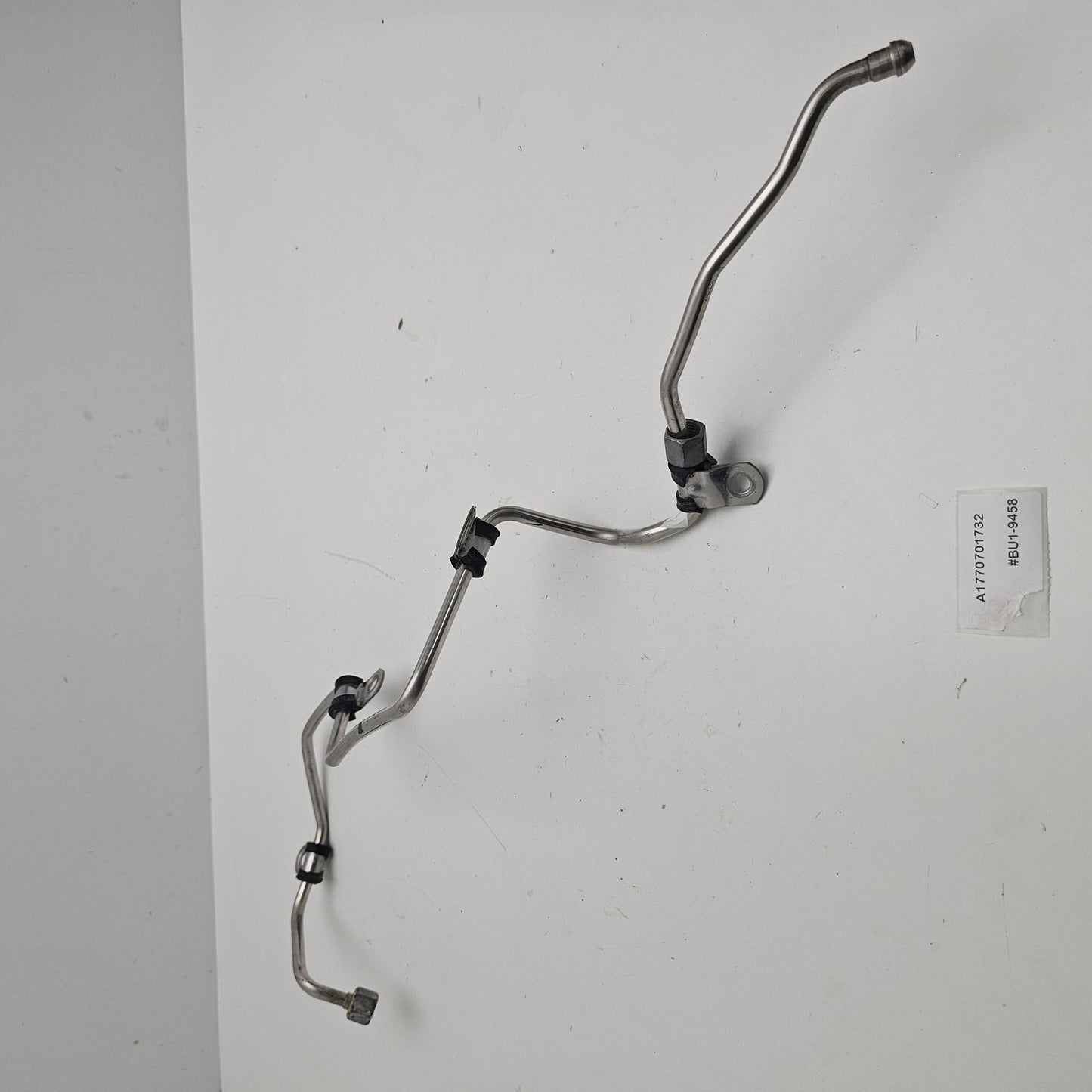 2016-2020 Mercedes-Benz E W213 Right Fuel Low-Pressure Line A1770701732