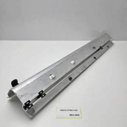 2012-2017 Jaguar XF X250 FRONT LEFT TREAD PLATE BRACKET 8X23107B01AD