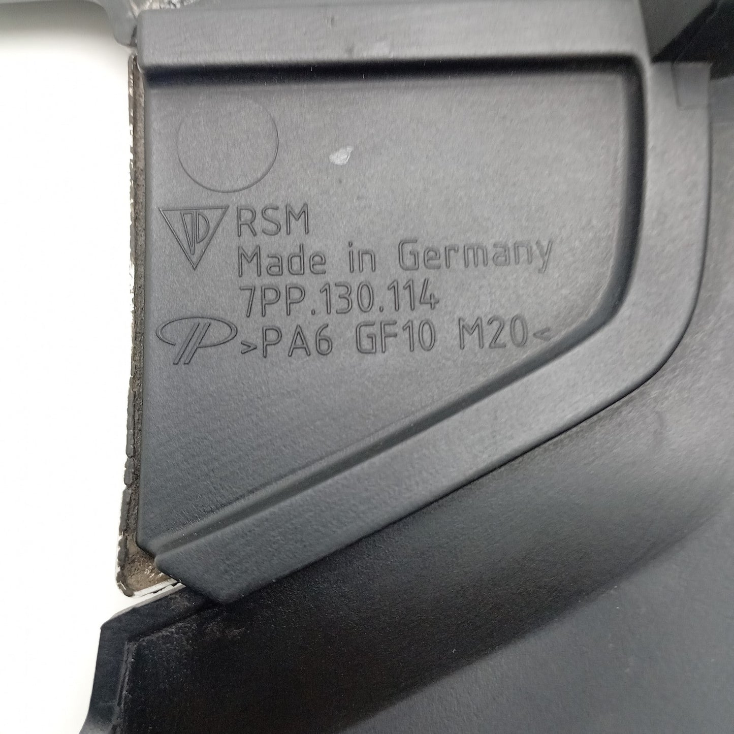 2010-2016 Porsche Panamera Engine Cover 7PP130114
